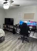 featured image of 770 University Ave #4