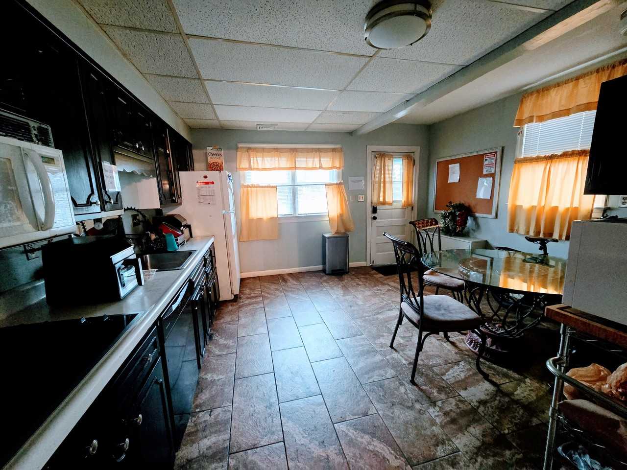2253 Derry St #202 - Photo 2 of 3