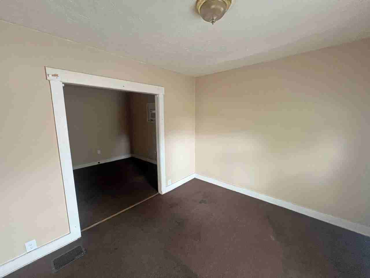 311 Hart St #1 - Photo 2 of 16