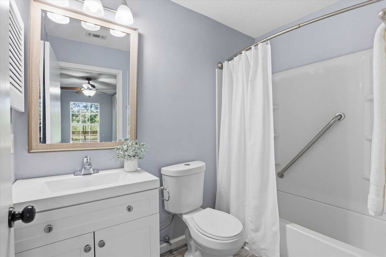 2860 Gulfwind Dr N ##Fl - Photo 3 of 27