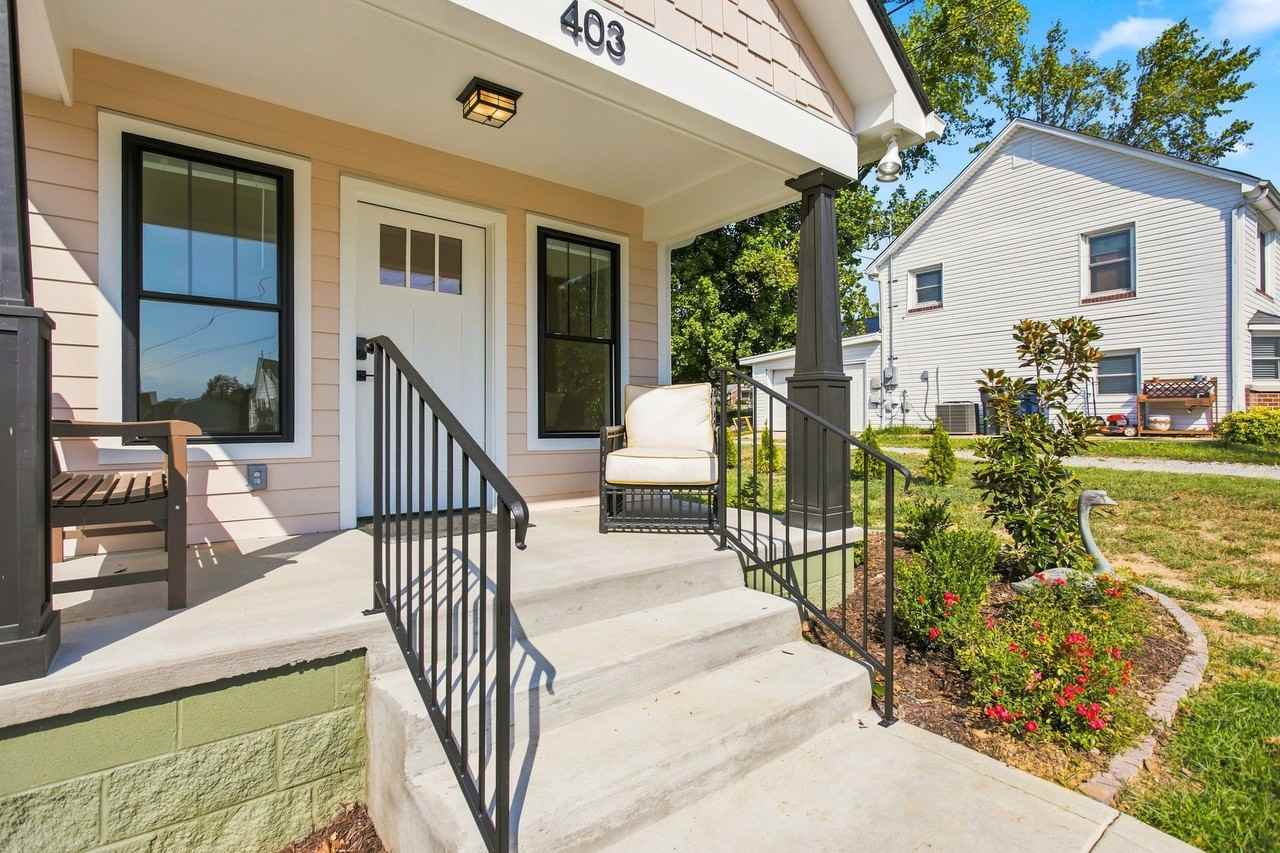 403 Fleming St #B - Photo 3 of 18