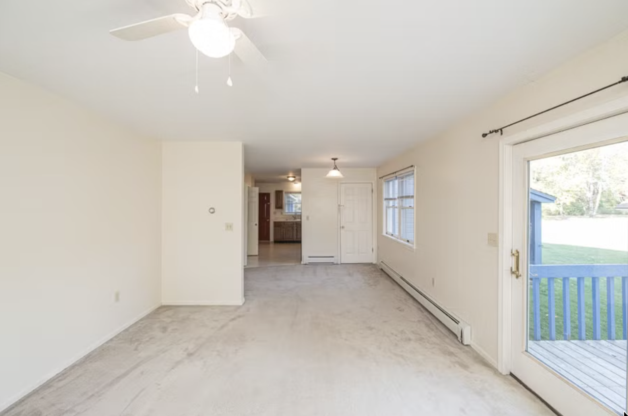 60 Riggs Dr, #B - Photo 6 of 12
