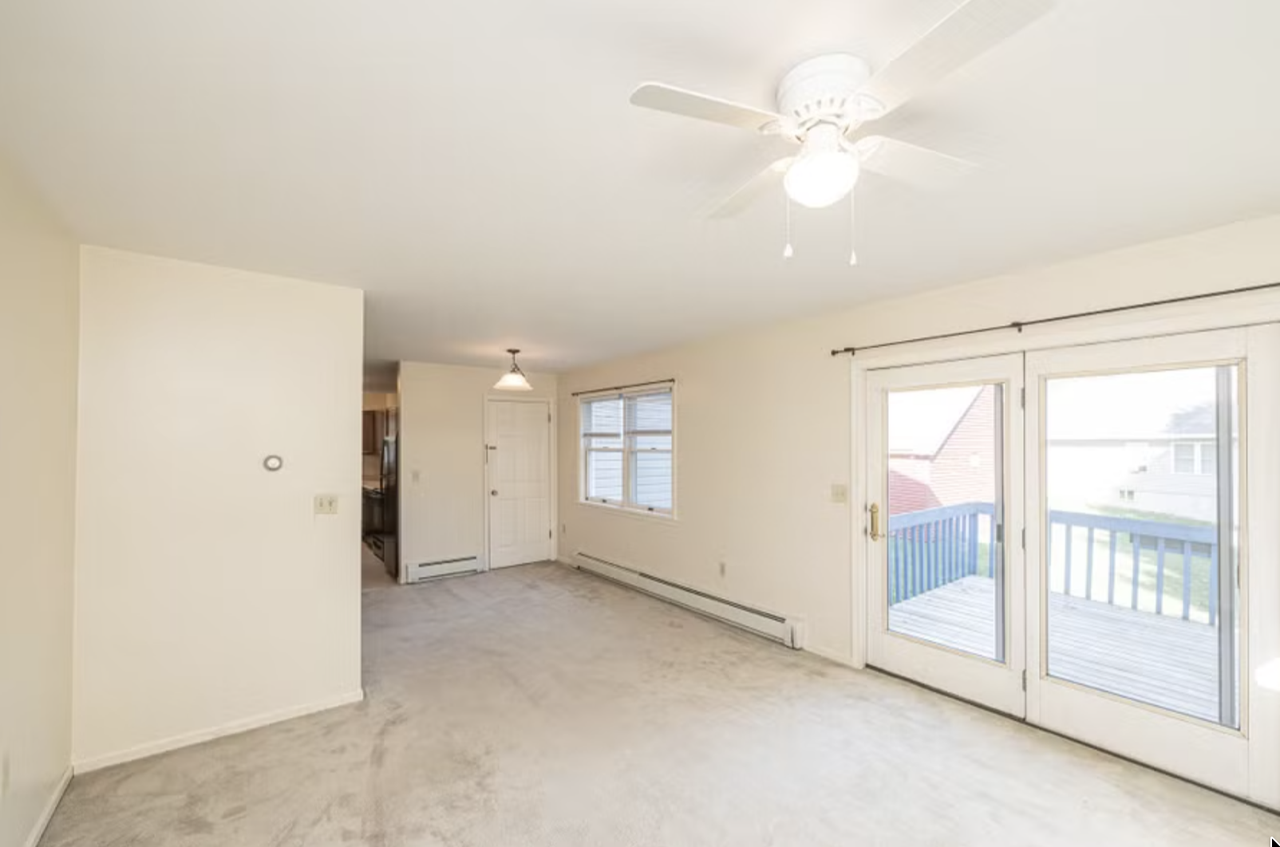 60 Riggs Dr, #B - Photo 7 of 12