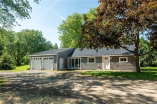 7610 Van Buren Rd - Photo 1 of 1
