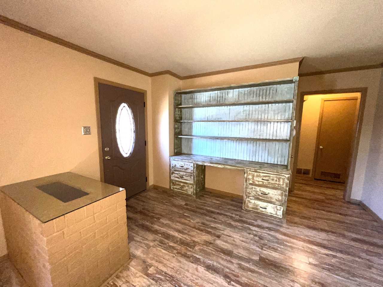 2015 E 5th St - Photo 3 of 30