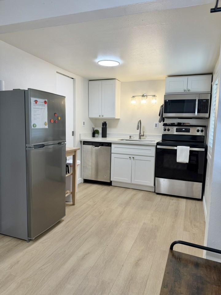 506 107th St S - Photo 2 of 8