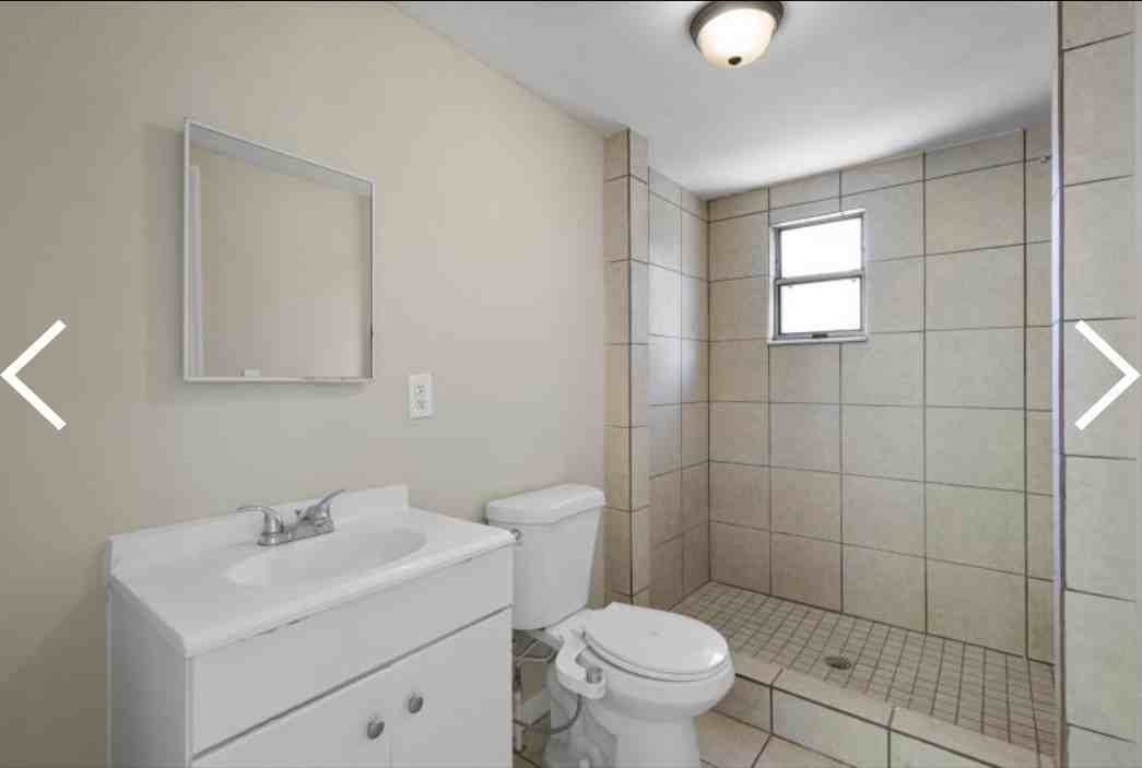 102 Ne 138th St - Photo 7 of 10