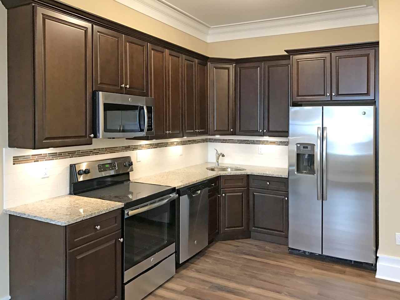 206 19B Boulder Hills Boulevard, #206 - Photo 3 of 11