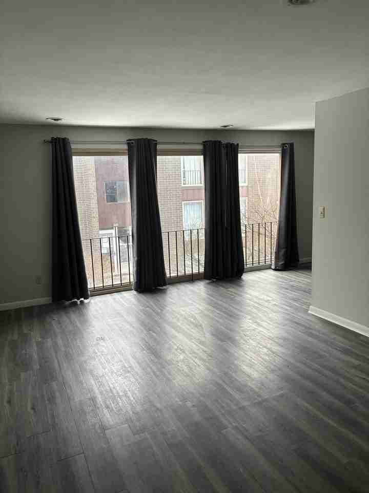 300 Polk St #302-6 - Photo 3 of 13