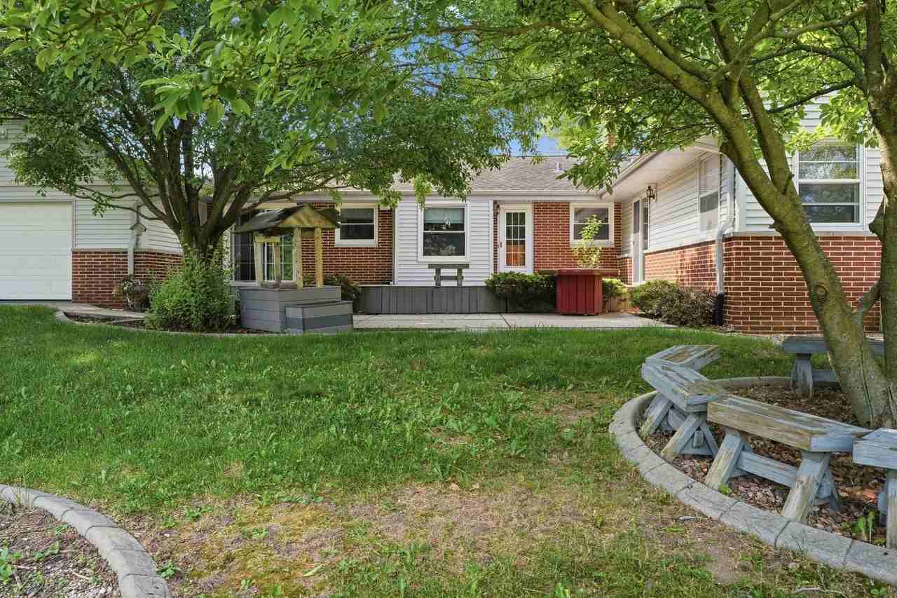 16730 Willow Ridge Ln - Photo 4 of 24