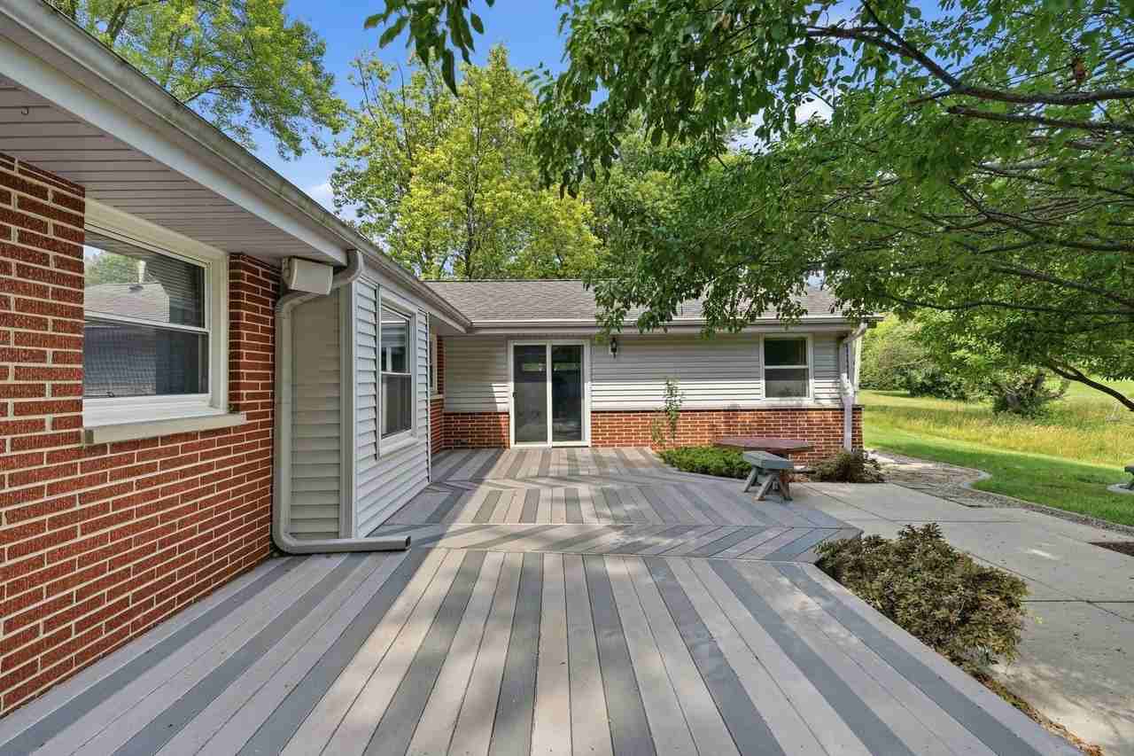 16730 Willow Ridge Ln - Photo 5 of 24