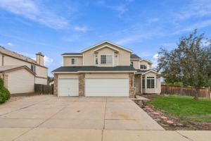 featured image of 18602 E Chenango Pl Aurora 80015