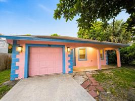 featured image of 711 53rd St
