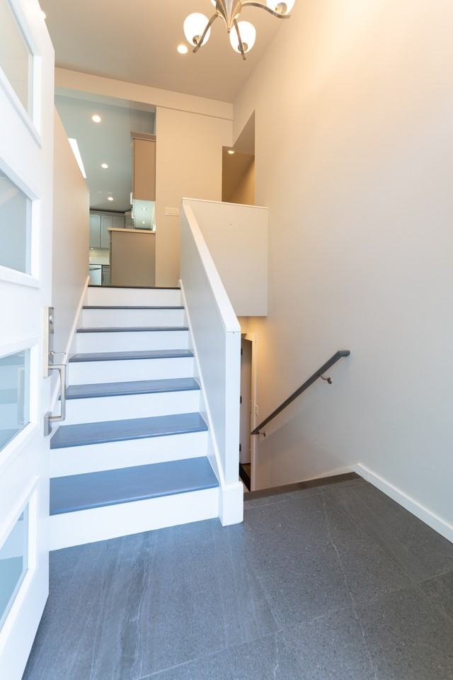 5623 129th Ave SE Bellevue WA 98006 #1 - Photo 5 of 44