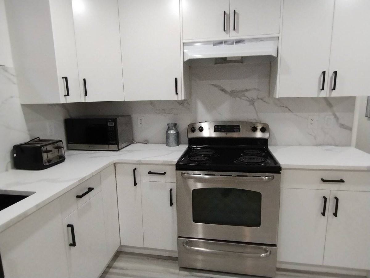 400 Dorset Avenue #1 - Photo 5 of 10