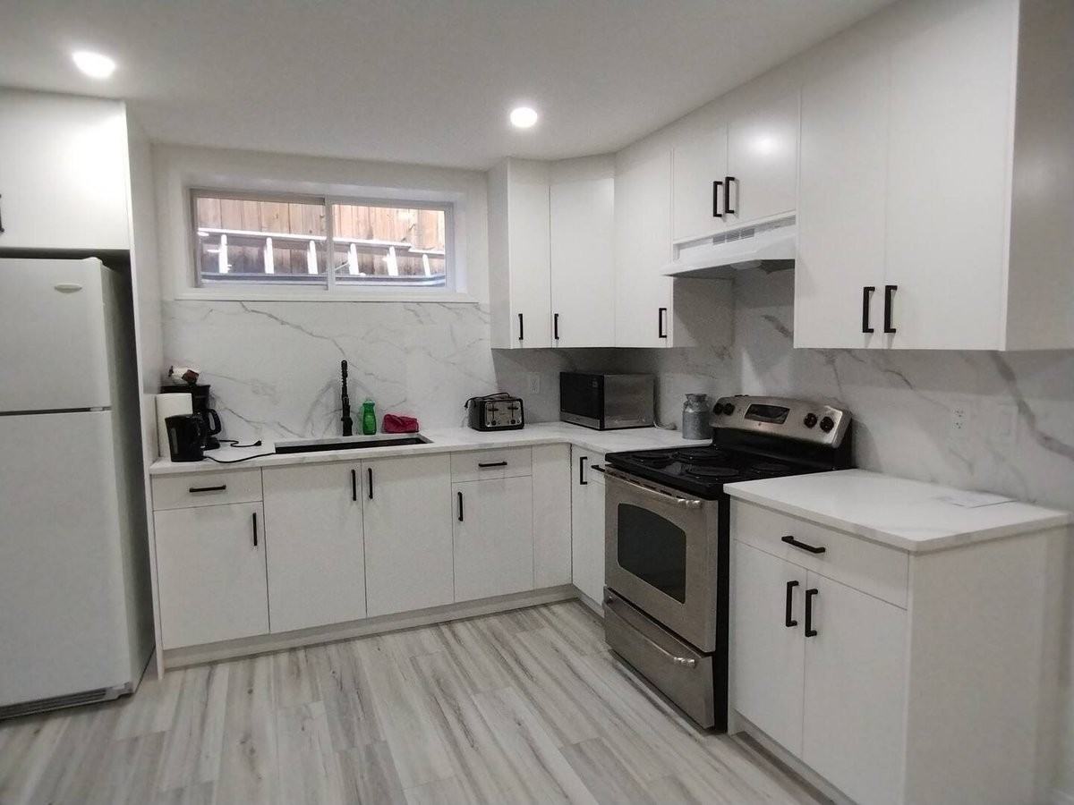 400 Dorset Avenue #1 - Photo 6 of 10
