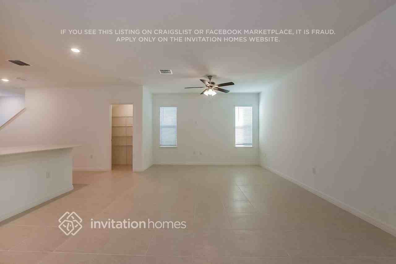 5667 Enchanted Meadow Aly - Photo 4 of 24