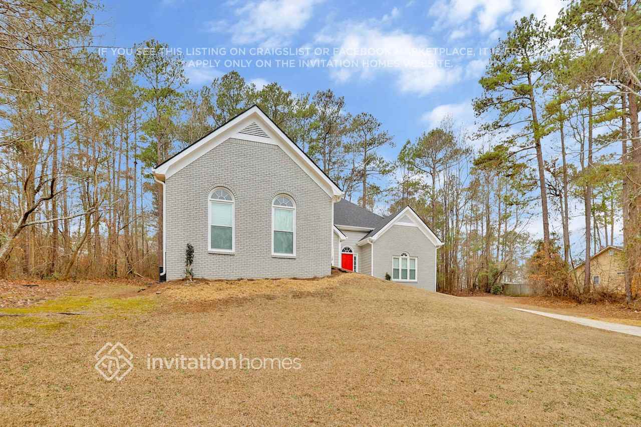 3425 Forrest Bend Ln - Photo 3 of 28