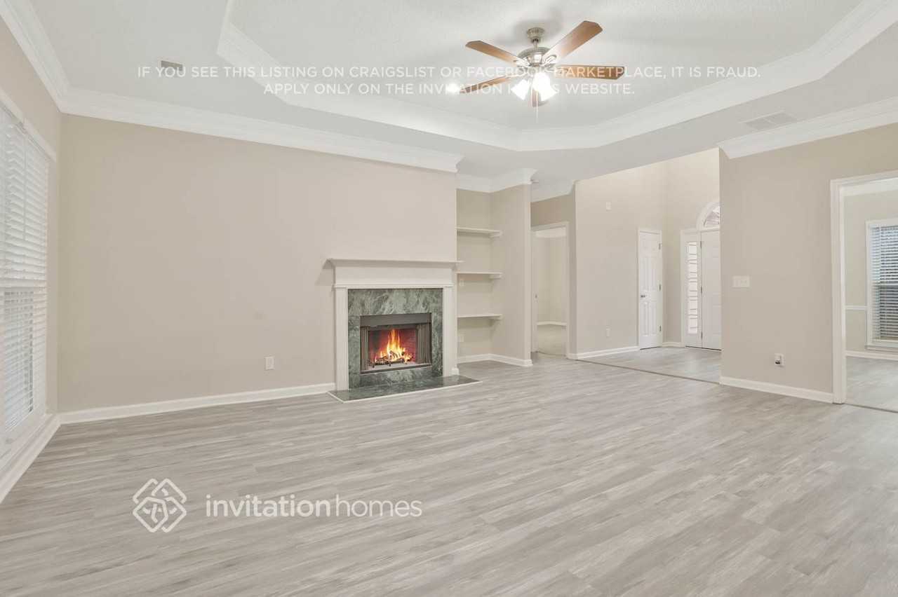 3425 Forrest Bend Ln - Photo 7 of 28