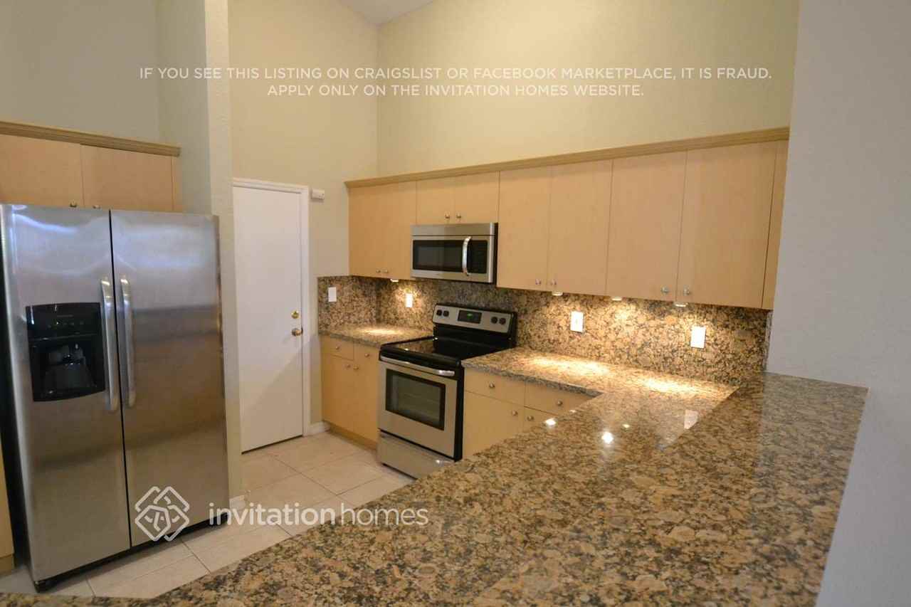 16112 Sw 63rd Ter - Photo 4 of 12