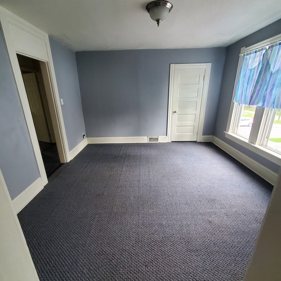 931 Home Ave #B - Photo 5 of 16