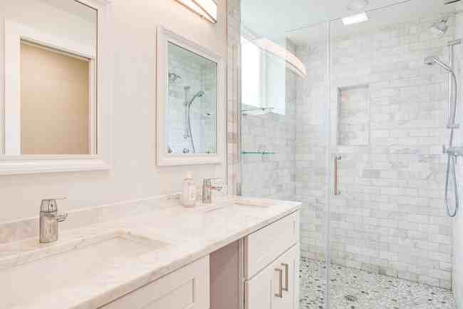 233 Seaton Pl Ne #8 - Photo 2 of 50