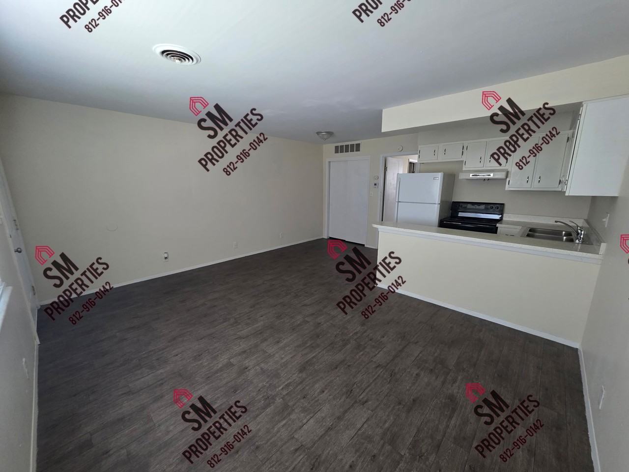 406 Edgar St #1 - Photo 3 of 15