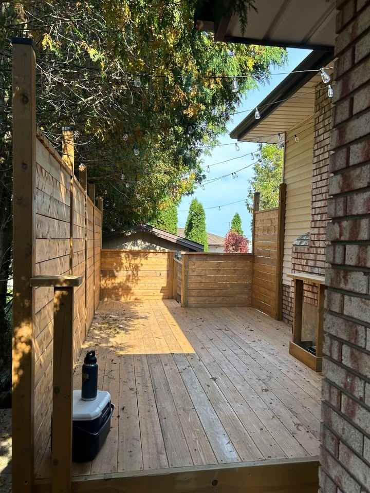 440 Queen Victoria Drive #1 - Photo 7 of 12