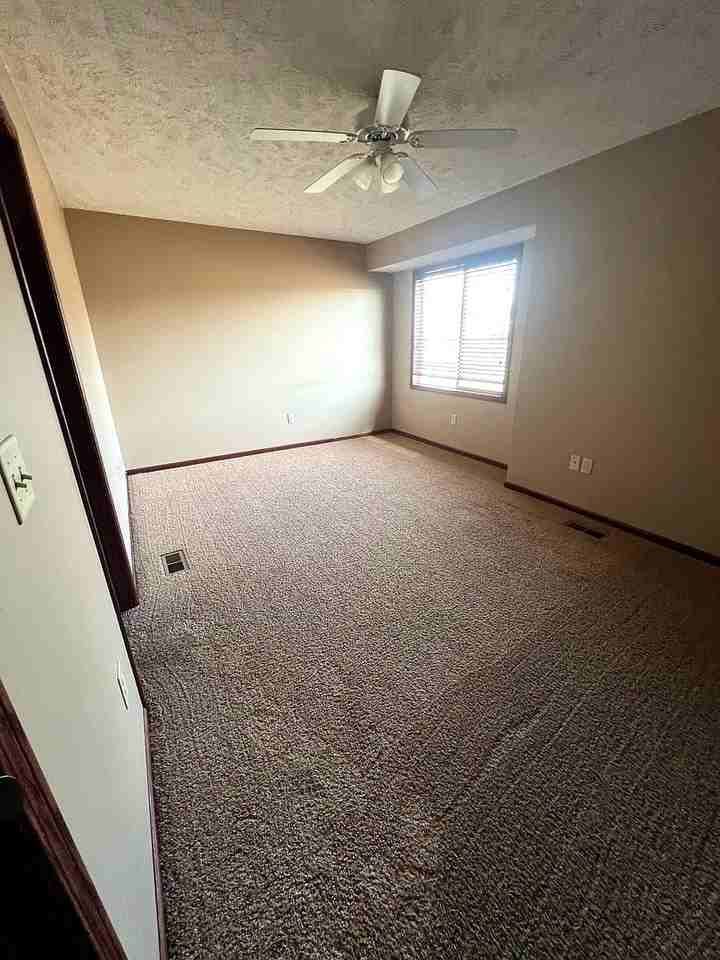 10th Ave #4822 - Photo 5 of 15