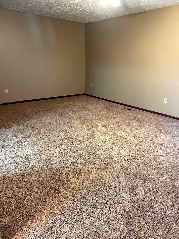 10th Ave #4822 - Photo 6 of 15