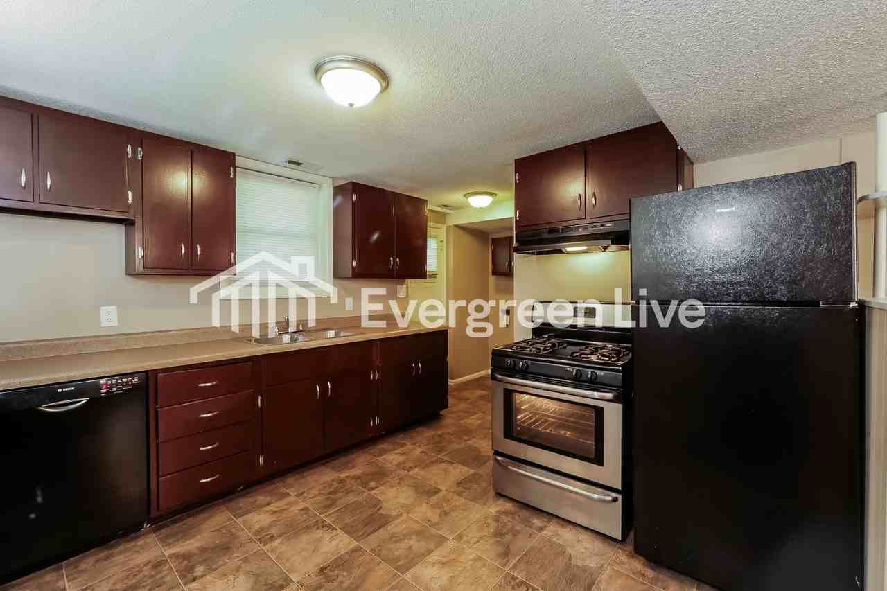9532 Ditman Way - Photo 7 of 15