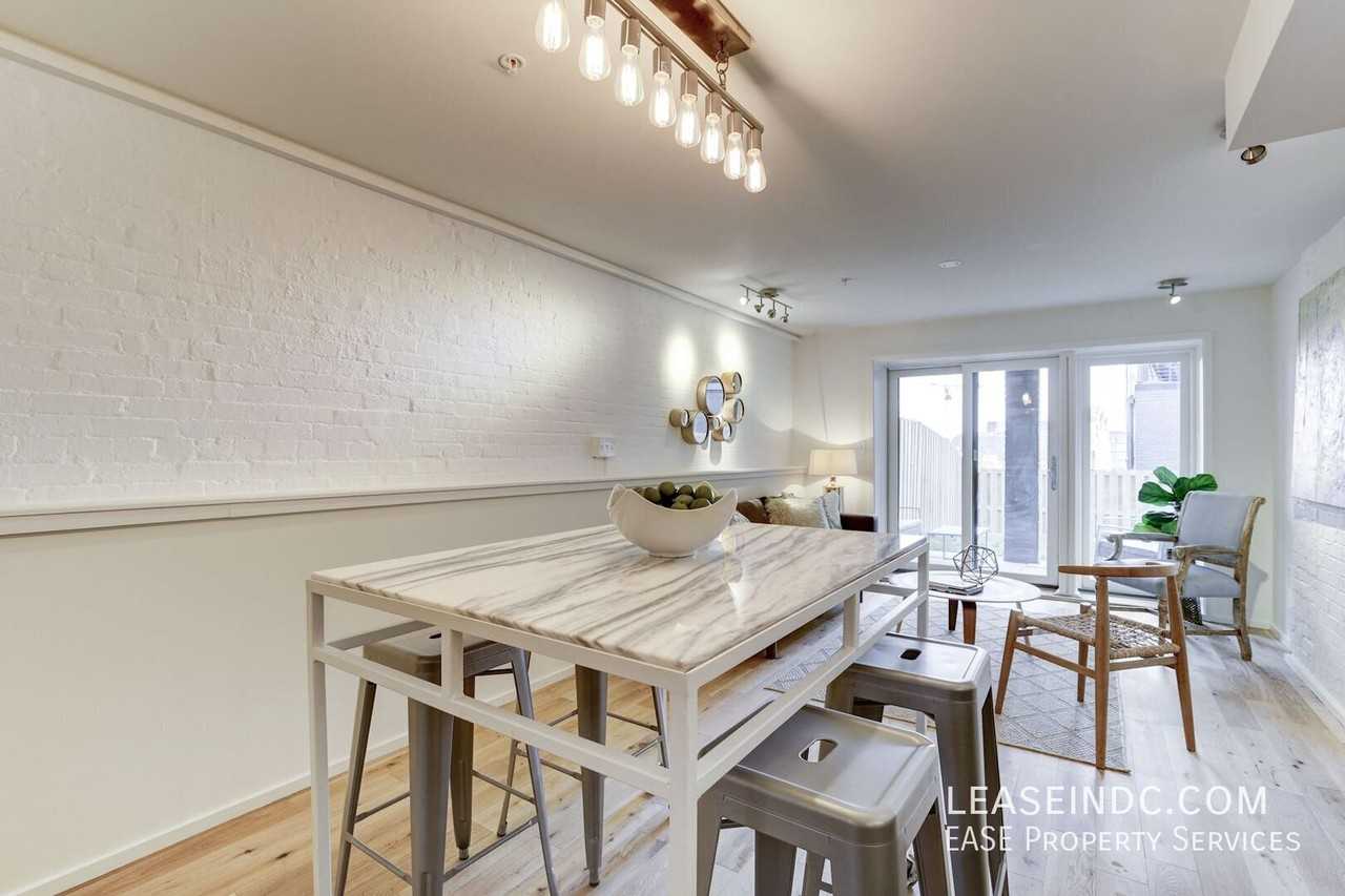 1474 Belmont St Nw #1 - Photo 4 of 26