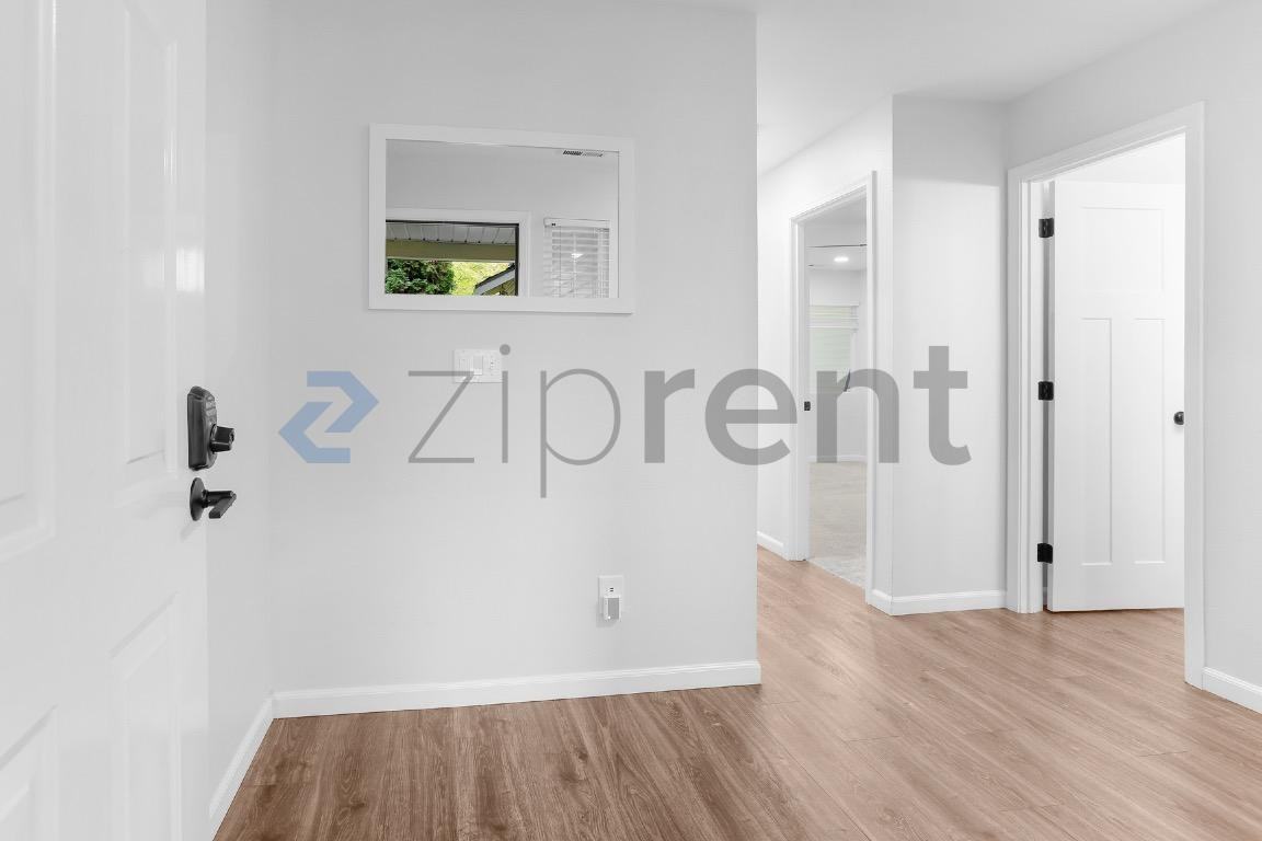 13602 56th Ave Se - Photo 2 of 23