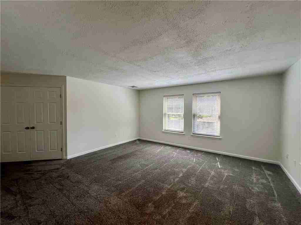 3524 W Shore Rd ##610 - Photo 5 of 19
