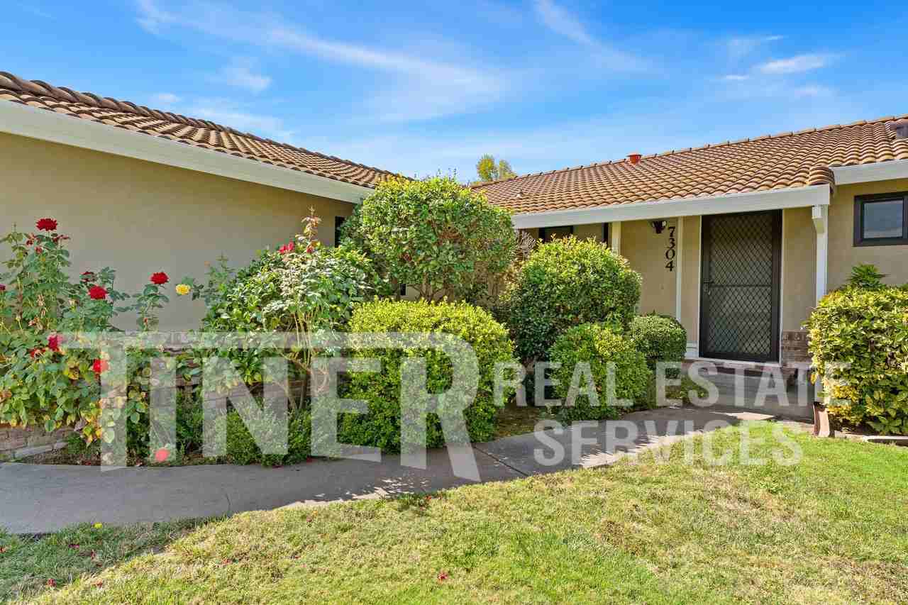 7304 Idle Wild Way - Photo 6 of 23