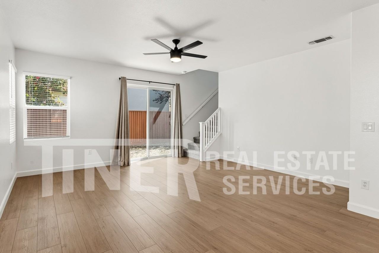 3961 Martis St - Photo 2 of 28