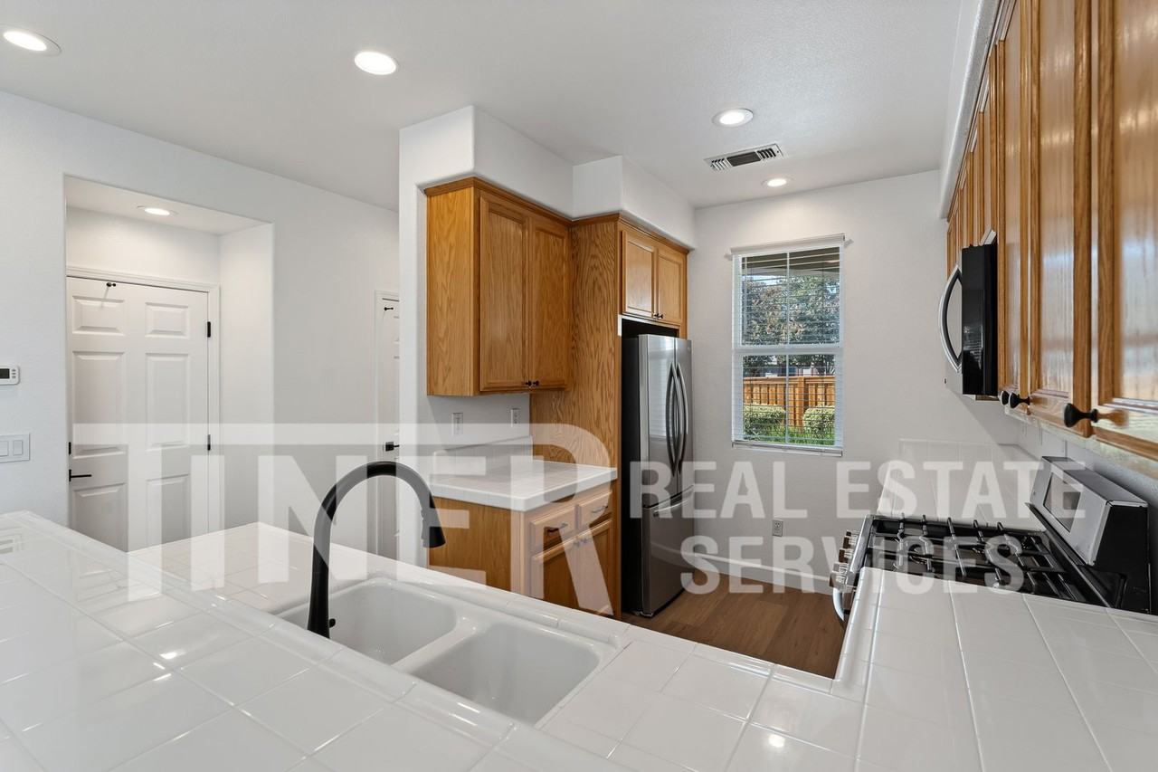 3961 Martis St - Photo 4 of 28