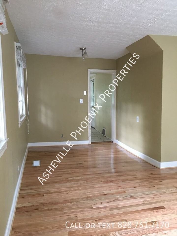 19 Dortch Ave #B - Photo 3 of 9