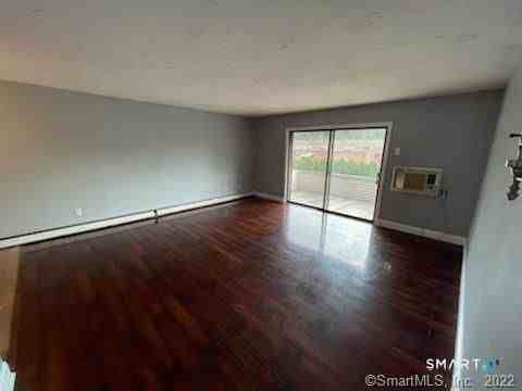 565 Talcottville Rd ##2c1 - Photo 3 of 3