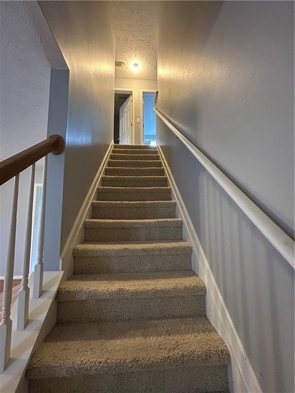 610 Waltman Point Pl - Photo 6 of 17