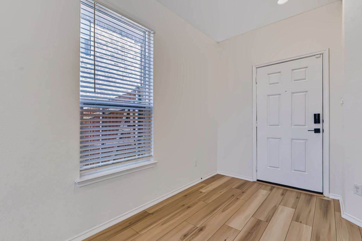 4600 Alfano Loop - Photo 3 of 37