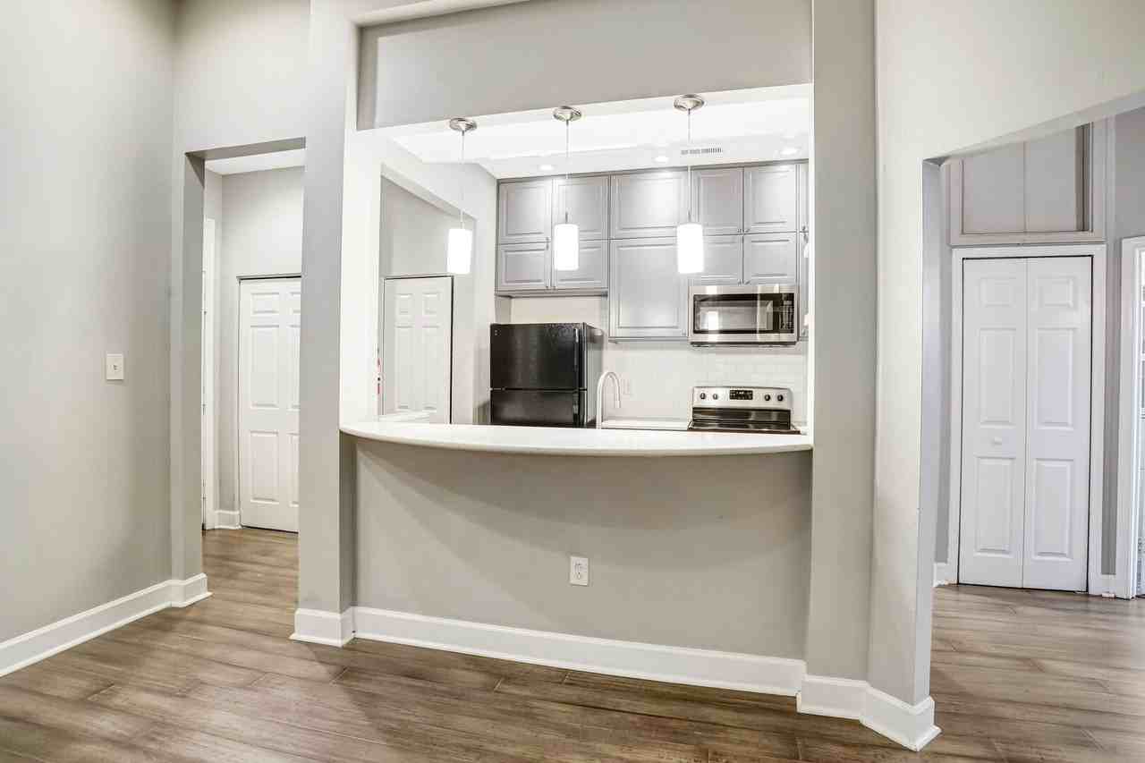 1421 T St Nw #4 - Photo 6 of 22