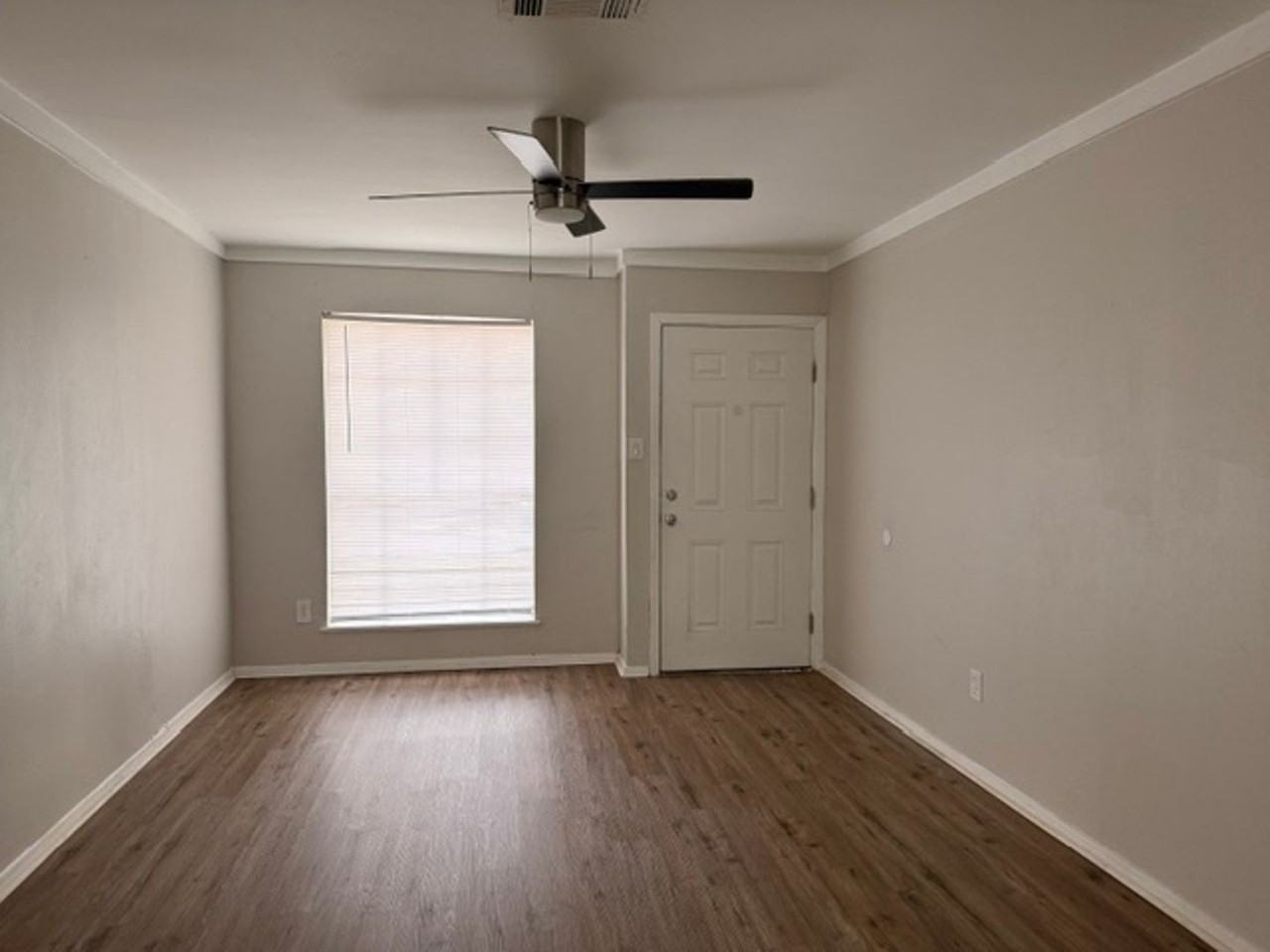 8706 Elbert Cir - Photo 7 of 11