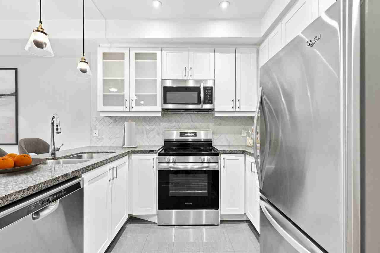 Cedarwood Townhomes - Photo 4 of 11