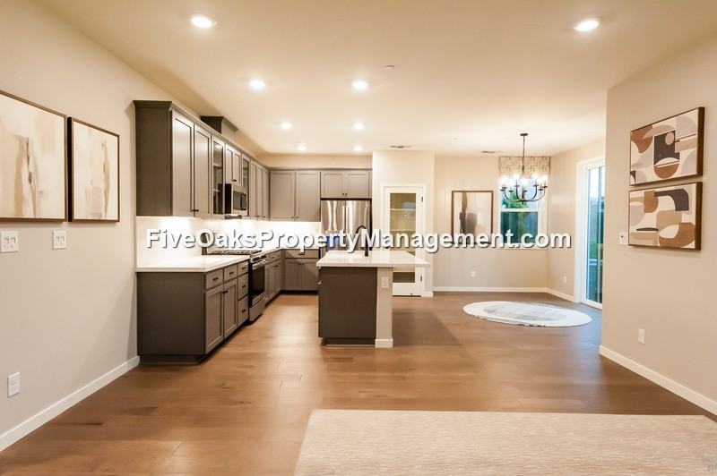 3492 Gallatin Dr - Photo 4 of 50