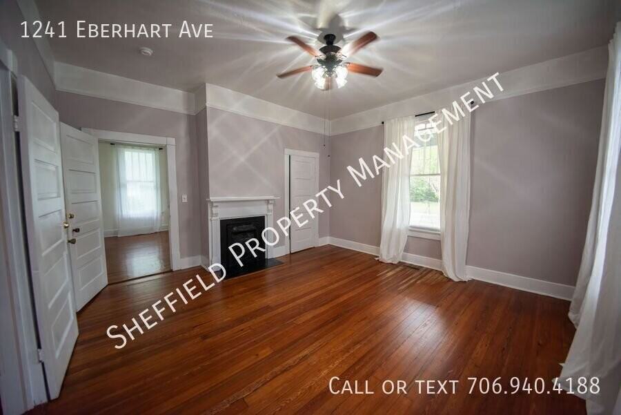 1241 Eberhart Ave - Photo 5 of 14