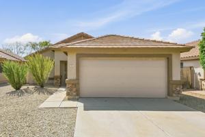 featured image of 973 E Yuma Ave