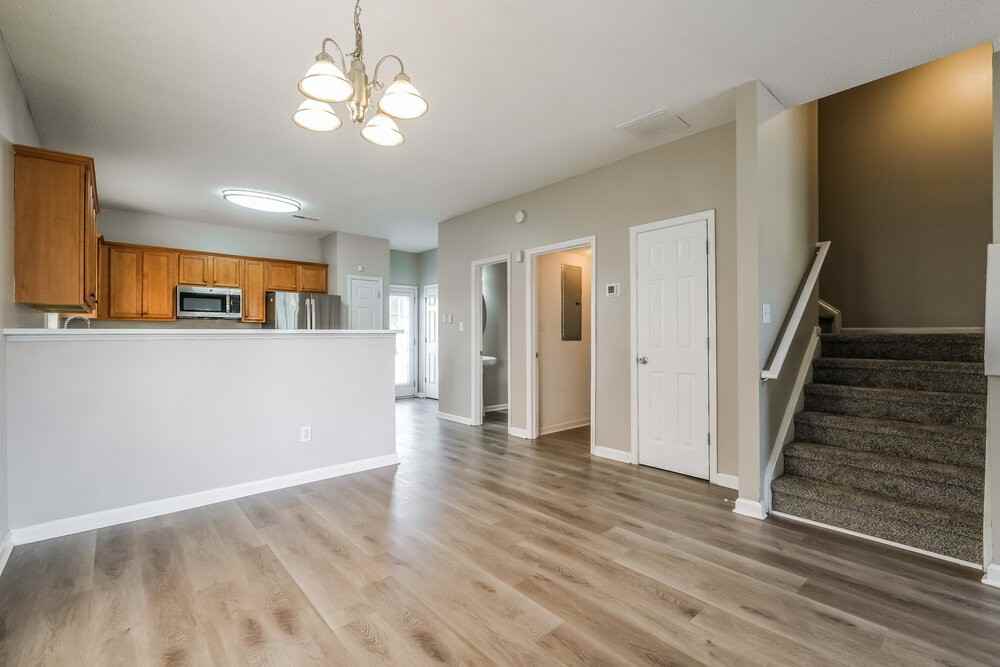 4511 Heritage Pkwy - Photo 7 of 17