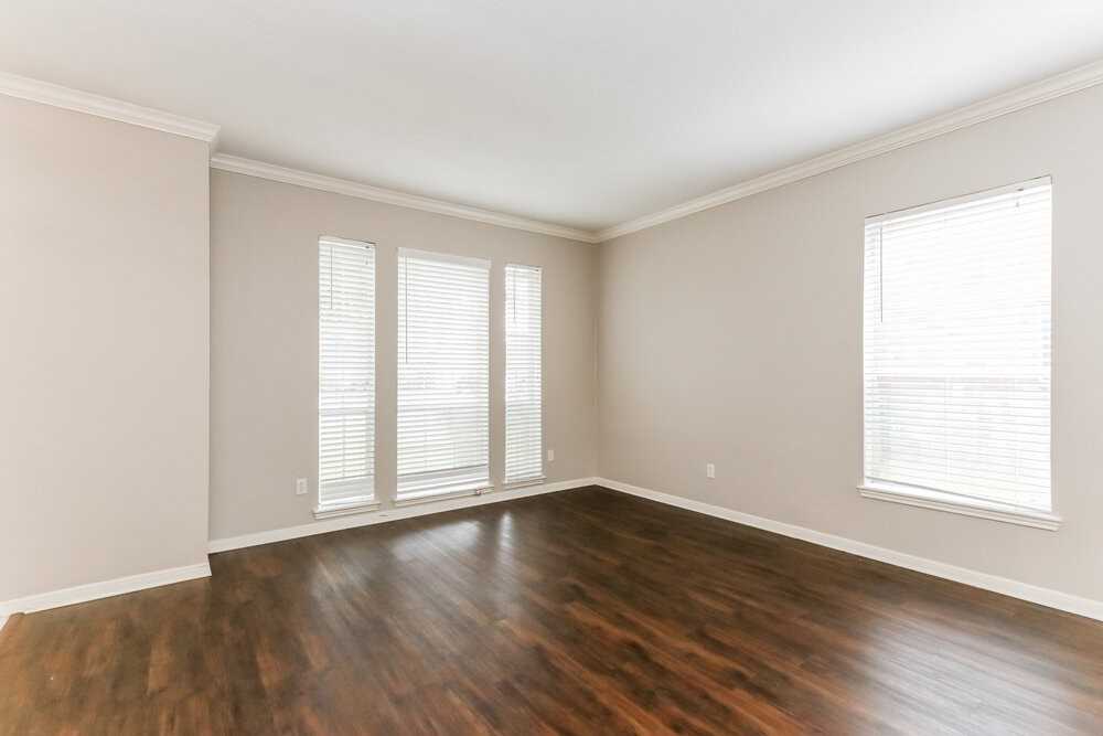 18622 Sandelford Dr - Photo 6 of 20