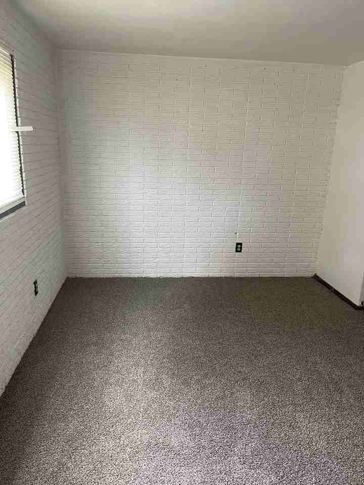 1550 19th Ave - Photo 4 of 8